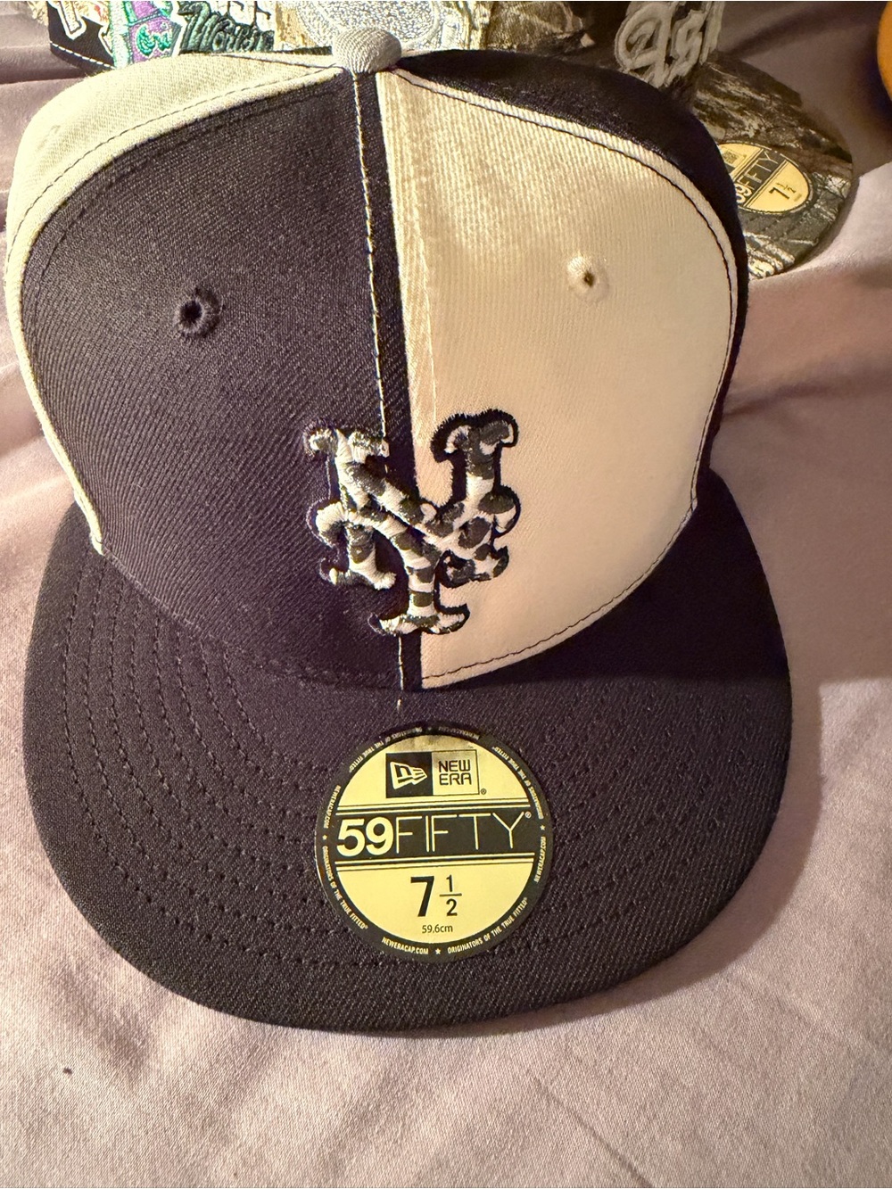 Unreleased New Era 59FIFTY NY Mets Black & White